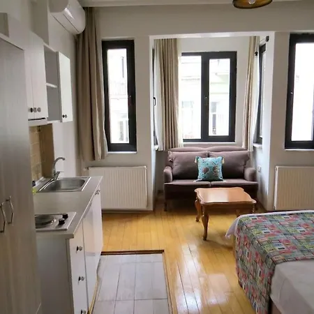 Room360 Apartments 3*
