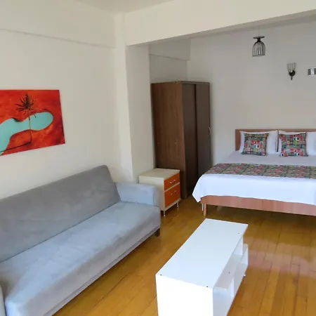 Room360 Apartments