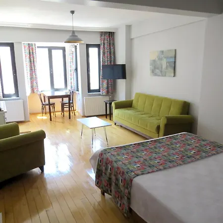 Room360 Apartments